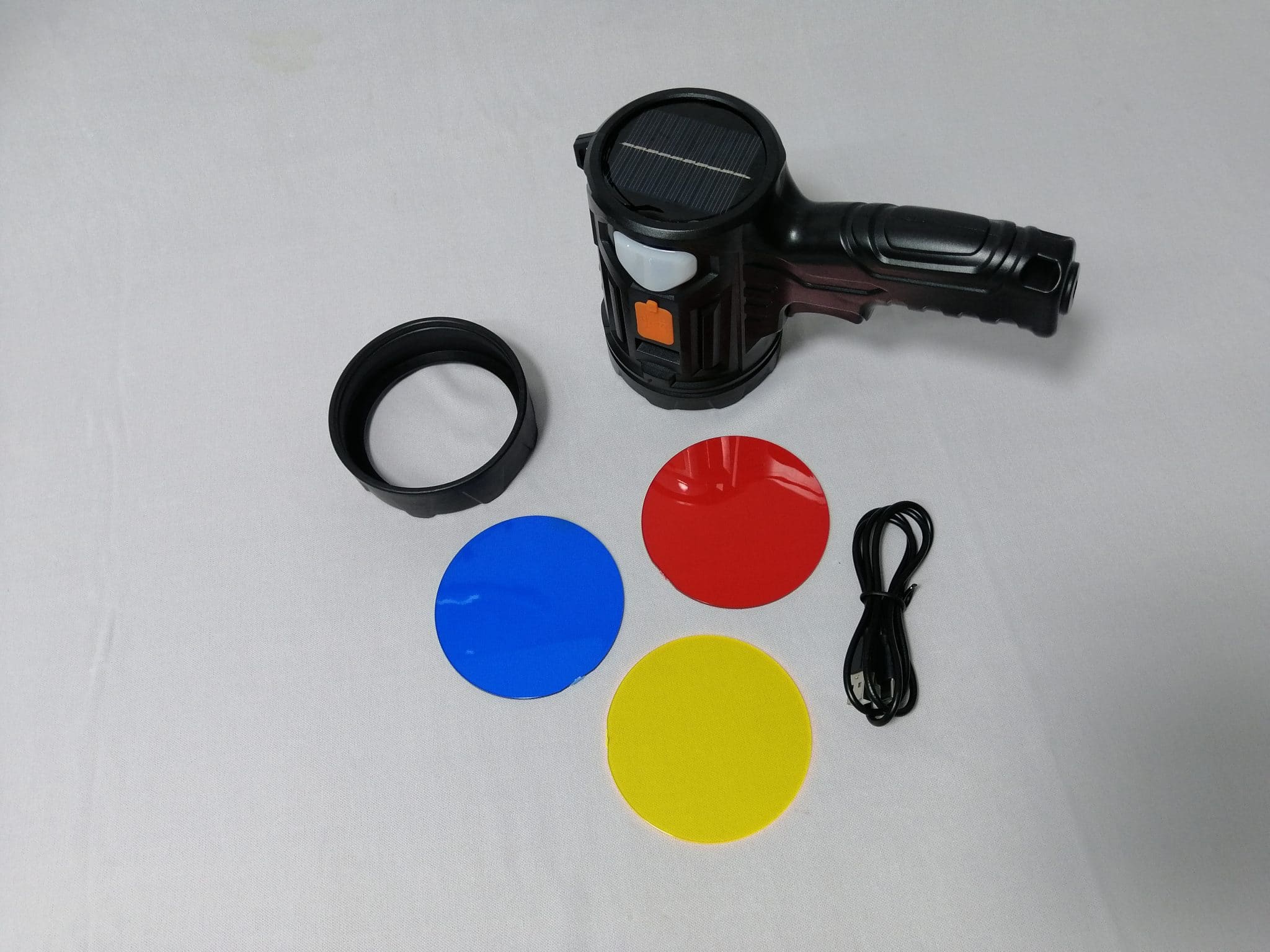 High Intensity Searchlight With Solar Charging Best CCTV Camera